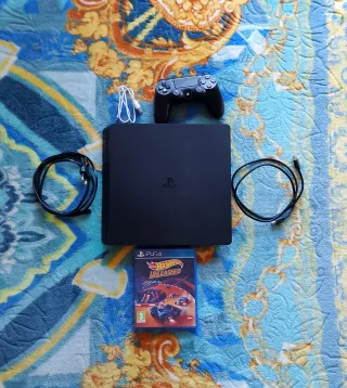 PS4 Slim 1TB Negra + Mando + Juegos