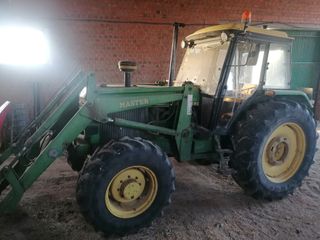 Tractor John Deere 3350 SDT con pala