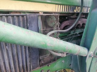 Tractor John Deere 3350 SDT con pala