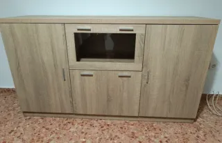 Mueble aparador salón madera y cristal