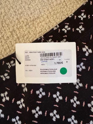 Falda midi Lanvin negra con estampado