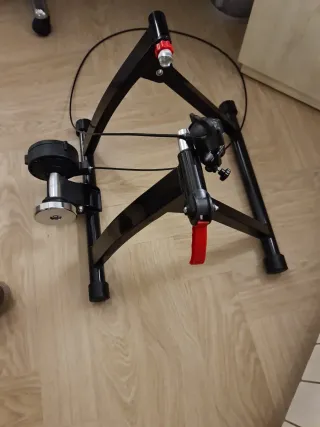 Rodillo entrenamiento bicicleta estática