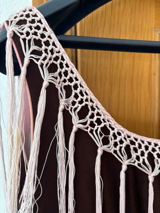 Traje flamenca marrón con flecos rosas