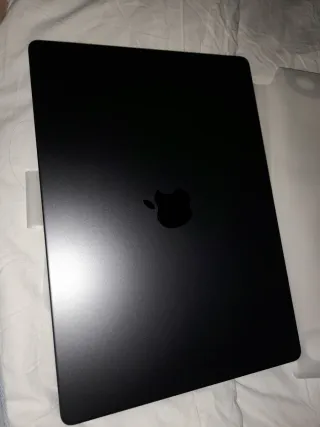 MacBook Pro Apple Space Gray