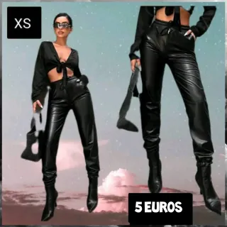 Pantalones efecto piel negros Talla XS