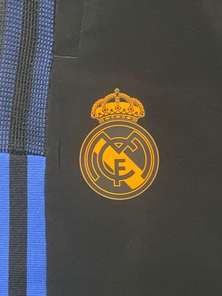 Pantalón Real Madrid Adidas T.16 o XL DE NIÑO