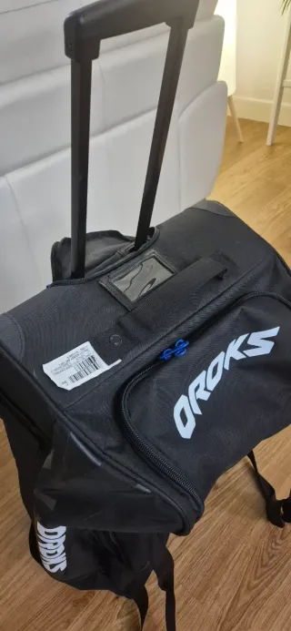 Bolsa de Hockey OROKS Negra 100 litros.