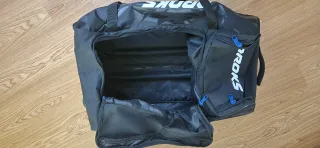 Bolsa de Hockey OROKS Negra 100 litros.