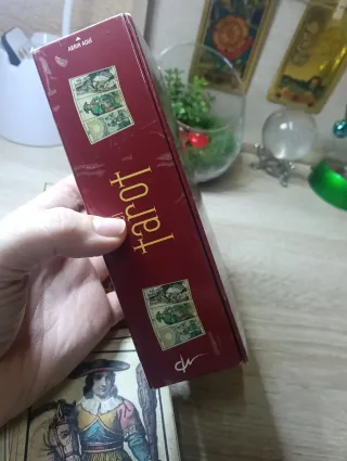 El Tarot de Laura Tuan - Baraja 78 Cartas