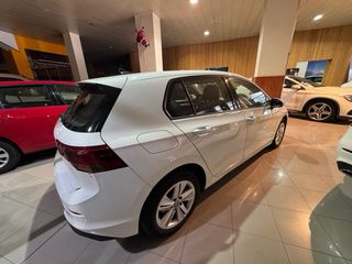 Volkswagen Golf VIII ULTIMO MODELO