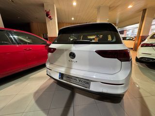 Volkswagen Golf VIII ULTIMO MODELO