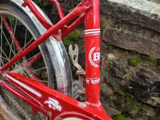 Bicicleta BH Roja Clásica