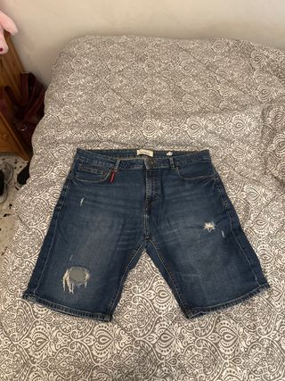 Vaqueros cortos desgastados Talla L