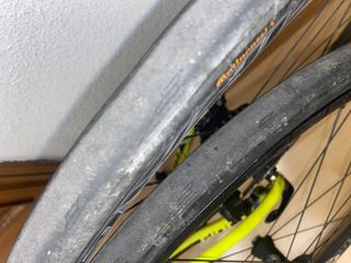 URGE HOY! 2 PORTA CARBONO +2 RUEDA CONTI BICI 25mm