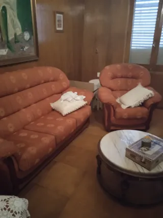 Conjunto Sofá y 2 Sillones Clásicos