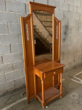 Mueble de entrada con espejo y cajón