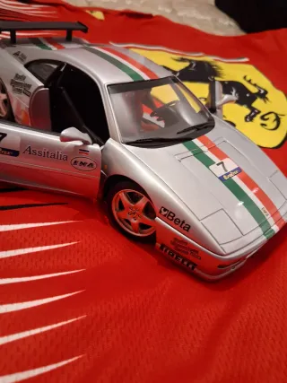 Modellino Hot Wheels Ferrari F355 1:18 Vintage