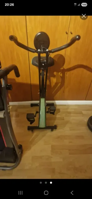 Bicicleta Estática Verde y Negra