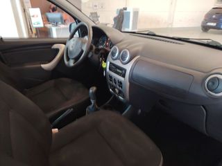 Dacia Sandero 2012
