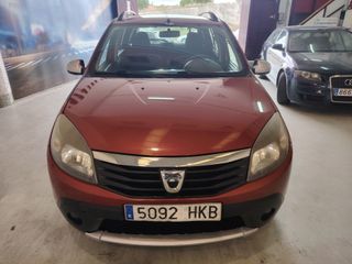 Dacia Sandero 2012