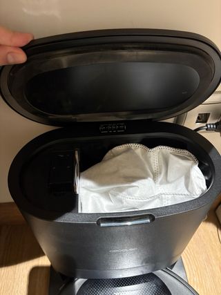 Robot Conga 2290 + Base Autovaciado + base carga