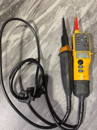 Fluke T150 - Comprobador de Voltaje