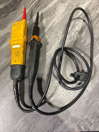 Fluke T150 - Comprobador de Voltaje