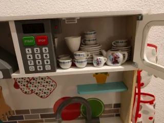 Cocinita de madera para niños