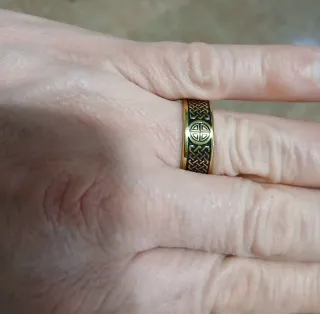 Anillo Caballero Acero Inoxidable Dorado Negro