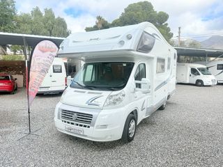 Autocaravana Mc Louis/garaje moto/horno/alta gama