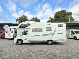 Autocaravana Mc Louis/garaje moto/horno/alta gama