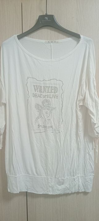 Camiseta ART blanca con estampado Wanted