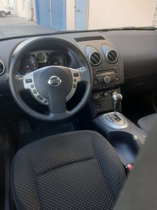 Nissan Qashqai 2.0 automatico