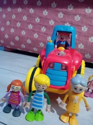 Juego Familia Agricultores con Tractor