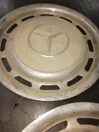 Tapacubos Mercedes Metal