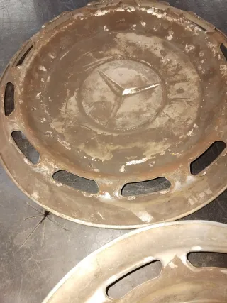 Tapacubos Mercedes Metal