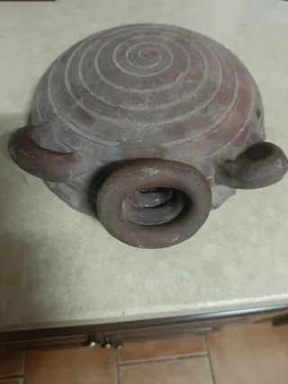 Cantimplora de terracota o botijo/búcaro antiguo