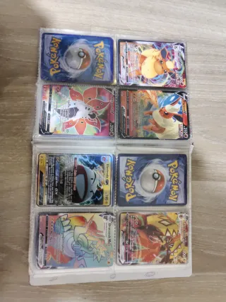 Álbum de Cromos Pokémon Inclulle cromos d'oradors.