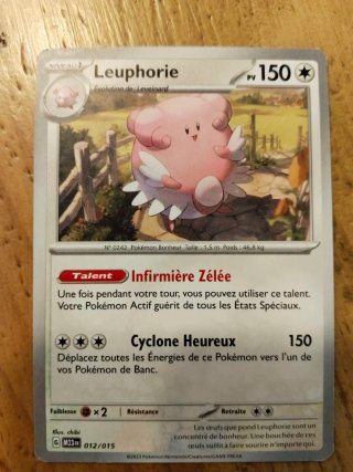 Álbum de Cromos Pokémon Inclulle cromos d'oradors.