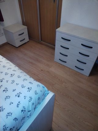 Cama nido + colchón + 2 muebles