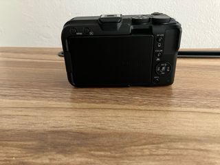 Canon EOS R50 V + Lente 14-45mm