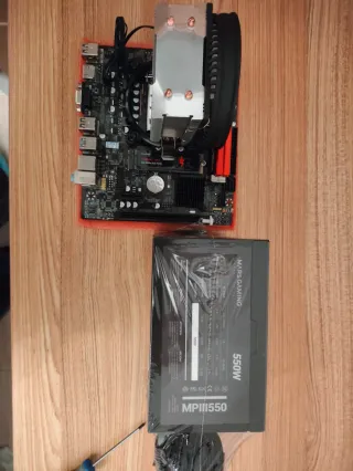 PC Gaming recién montado. Nuevo a estrenar.