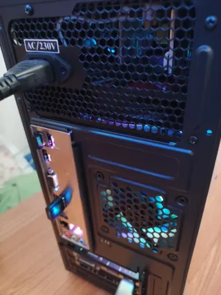 PC Gaming recién montado. Nuevo a estrenar.