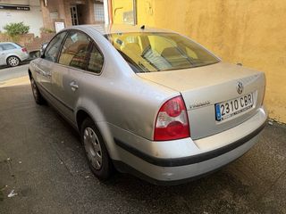 Volkswagen Passat 2002