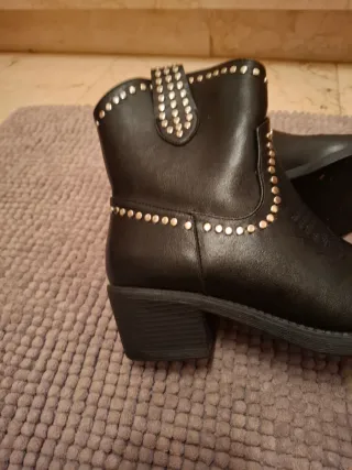 Botín mujer tachuelas negro talla 37