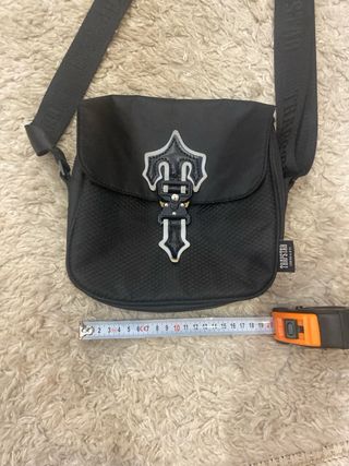 Bandolera Trapstar Negra Reflectante