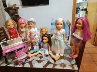 Lote de 7 Muñecas Nancy y Famosa