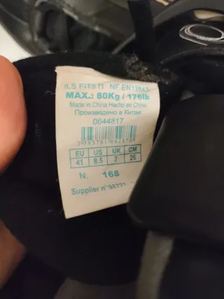 Patines en línea negros con detalles rosas