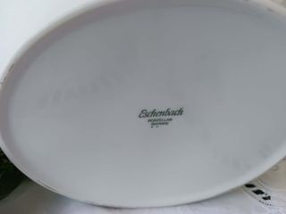 Zuppiera in porcellana con difetto