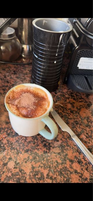 Cafetera Nespresso Negra Nueva